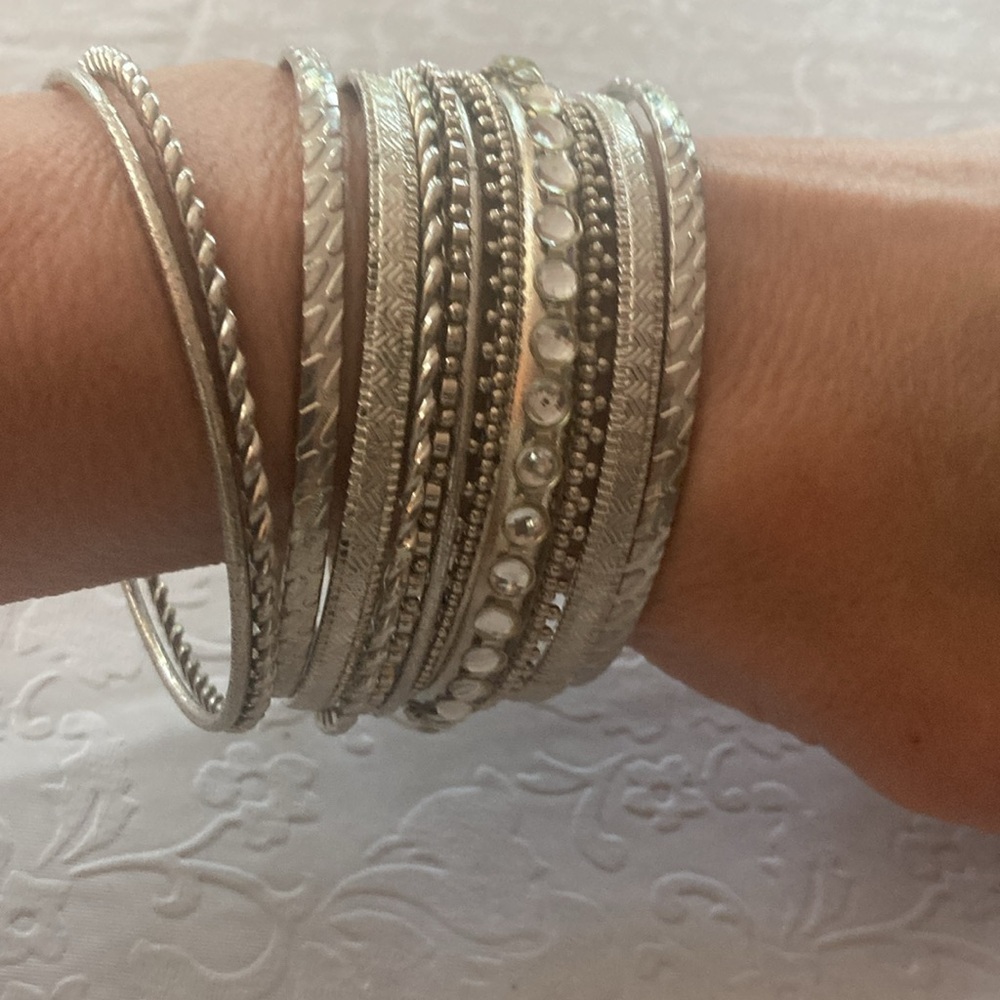 Bangles - Picture 4 of 4